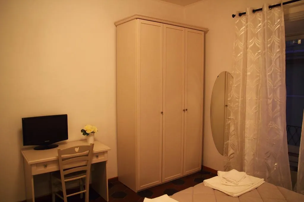 Domus Valeri Hotel Roma Casa de Férias